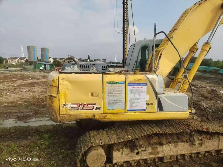 Buy Kobelco SK200 Used Excavator / 1