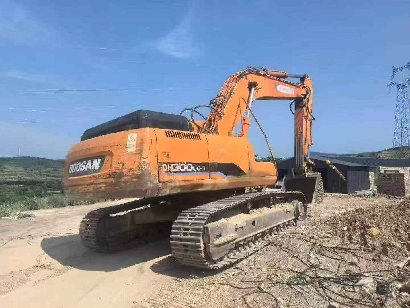 Compre Excavadora Doosan DH300-7 Usada / 2