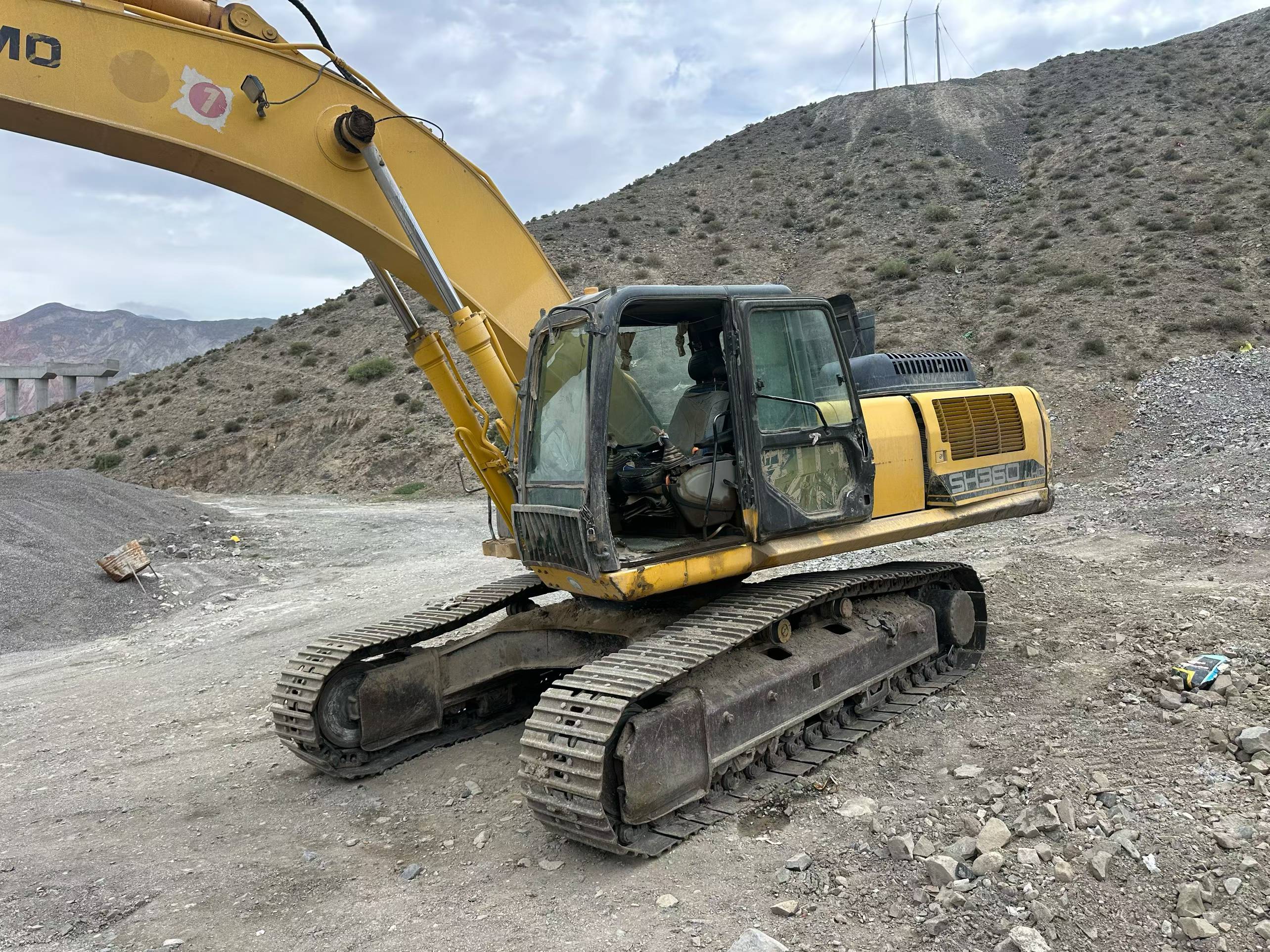 Buy Sumitomo SH360-5 Used Excavator / 6