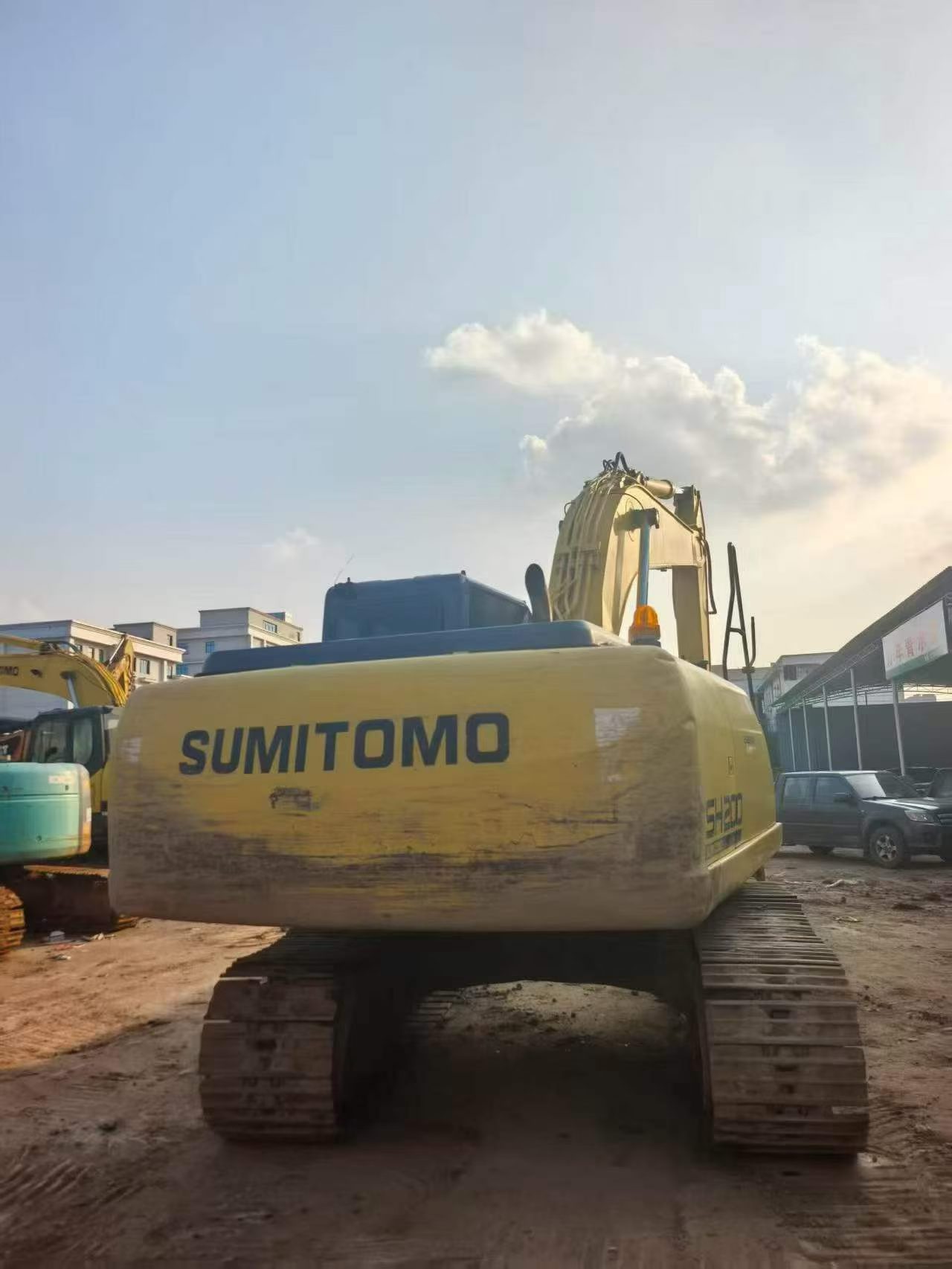 Buy Sumitomo SH200A5 Used Excavator / 6