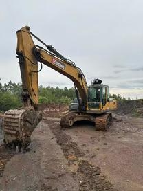 Buy XCMG XE200 Used Excavator / 9 Buy XCMG XE200 Used Excavator / 9