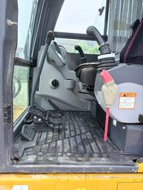 Buy XCMG XE60 Used Excavator / 5 Buy XCMG XE60 Used Excavator / 5