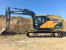 Buy Hyundai R215-7 Used Excavator / 9 Buy Hyundai R215-7 Used Excavator / 9