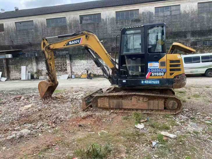 Buy Sany SY60 Used Excavator / 1