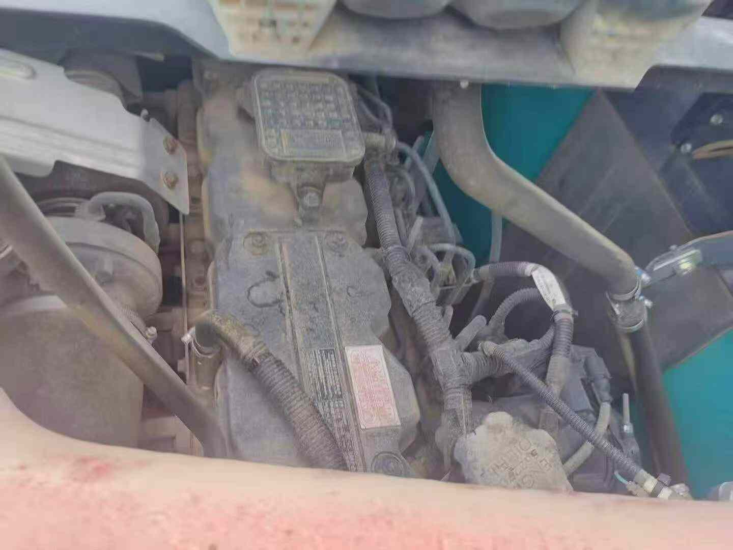 شراء حفارة Kobelco SK260 مستعملة / 4 شراء حفارة Kobelco SK260 مستعملة / 4