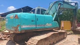 Buy Kobelco SK200 Used Excavator / 4 Buy Kobelco SK200 Used Excavator / 4
