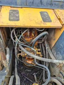 Buy Hyundai R215-7 Used Excavator / 4 Buy Hyundai R215-7 Used Excavator / 4