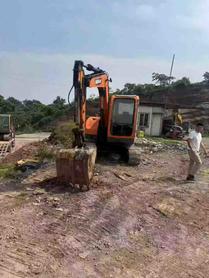 Buy Doosan DX75-9C Used Excavator / 6 Buy Doosan DX75-9C Used Excavator / 6