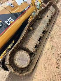 Buy Caterpillar 320V2 Used Excavator / 9 Buy Caterpillar 320V2 Used Excavator / 9