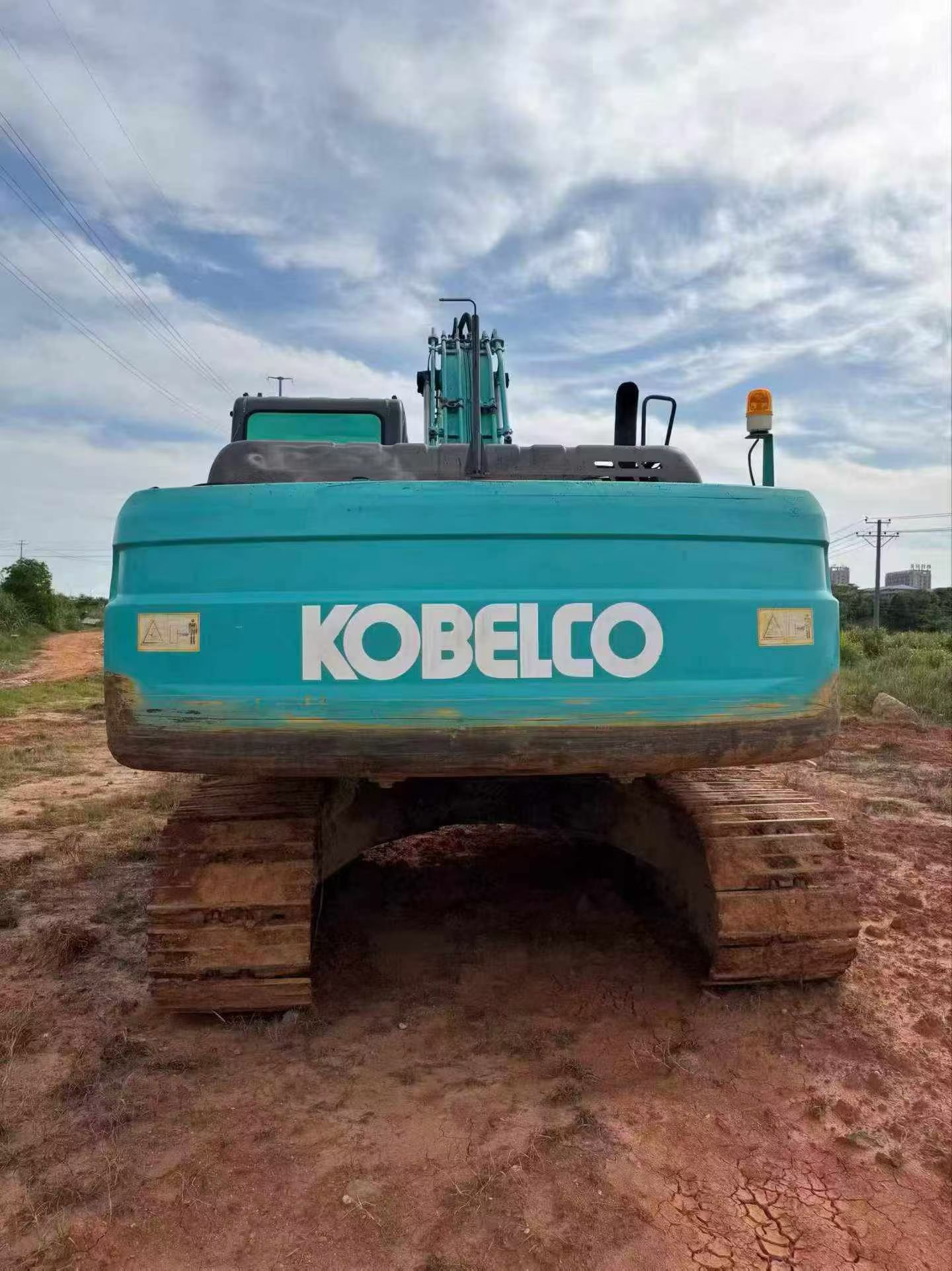 Buy Kobelco SK200-2 Used Excavator / 4