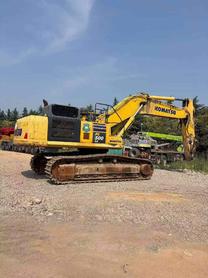 Buy Komatsu WA500-3 Used Excavator / 4 Buy Komatsu WA500-3 Used Excavator / 4