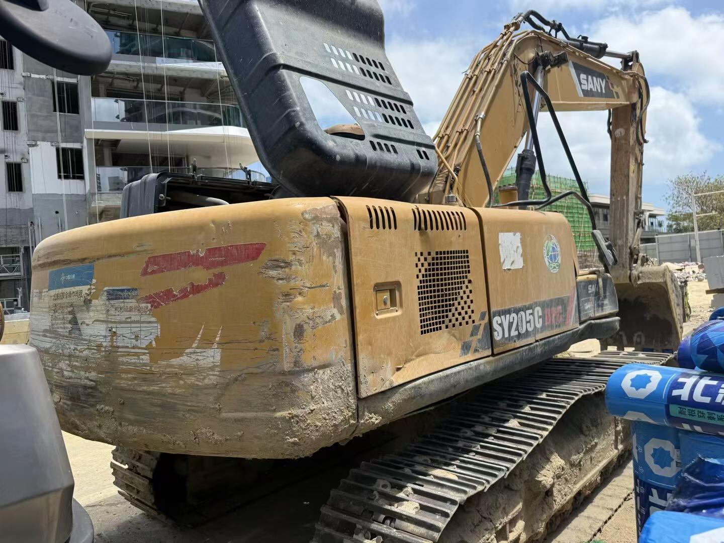 Buy Sany SY205C Used Excavator / 8