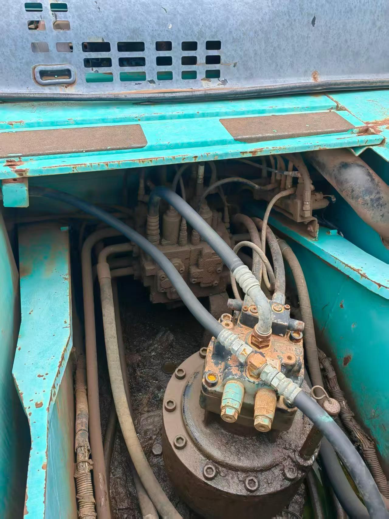 Buy Kobelco SK10SR Used Excavator / 2