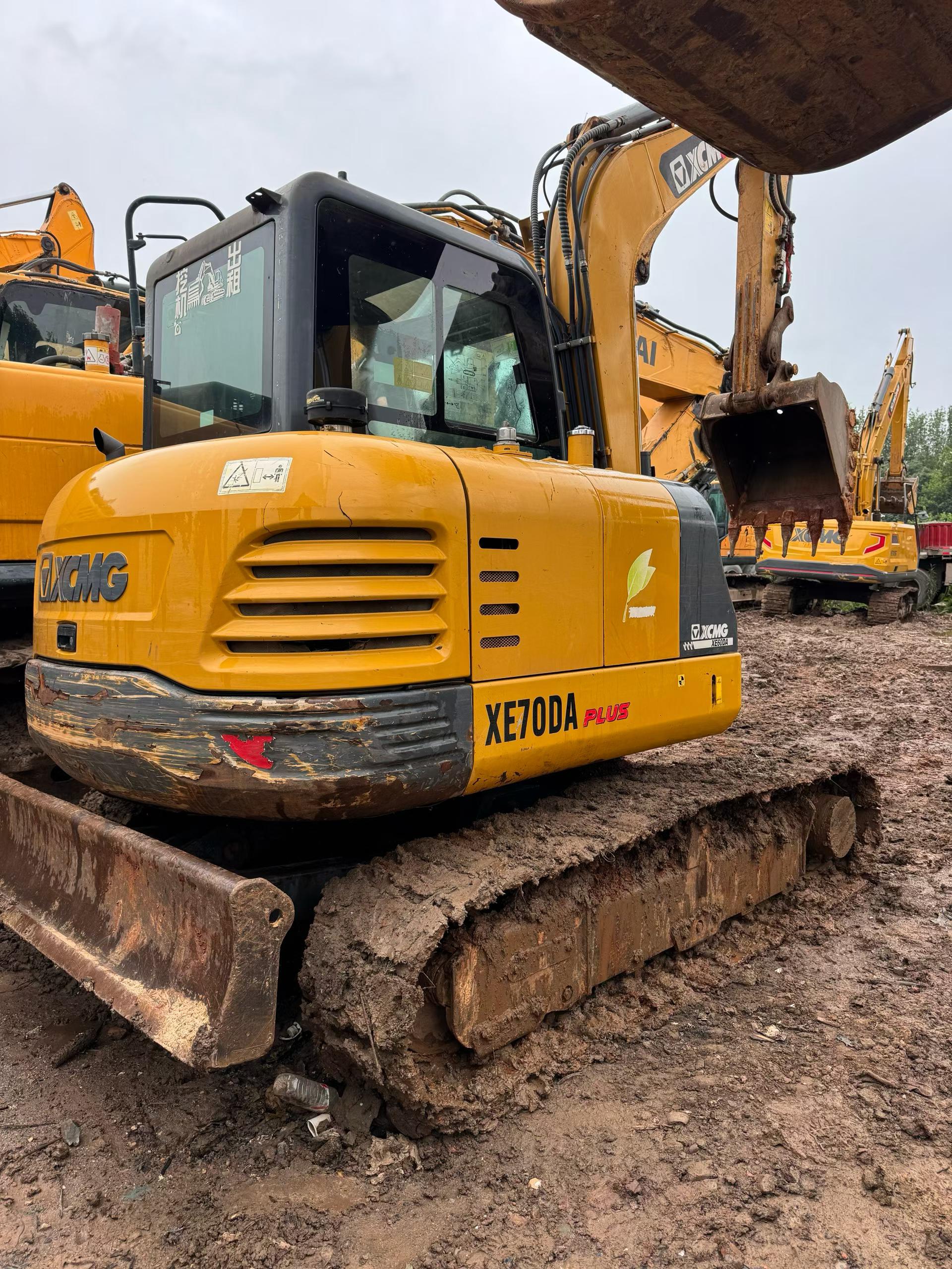 Buy XCMG XE60 Used Excavator / 2