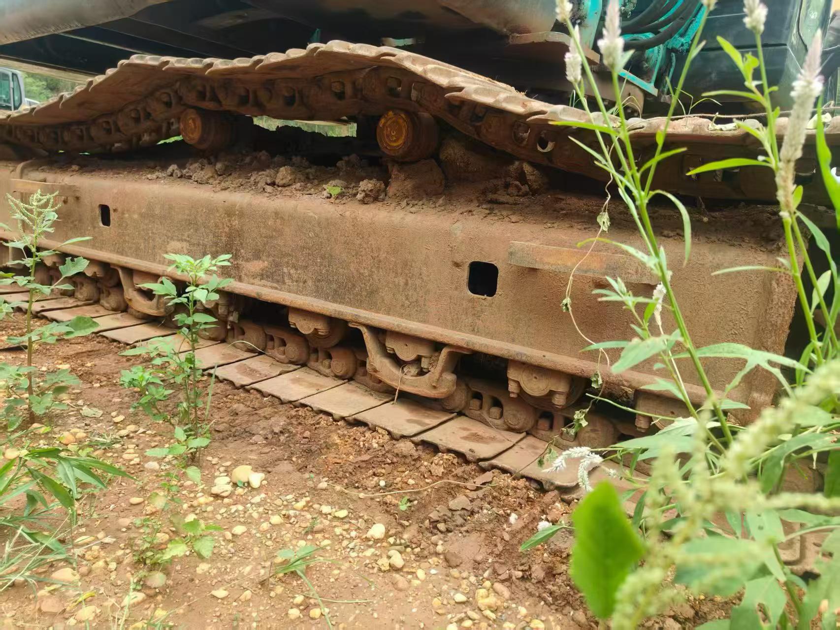 Buy Kobelco SK250-8 Used Excavator / 6