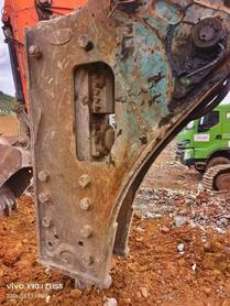 Buy JohnDeere E400LC Used Excavator / 9 Buy JohnDeere E400LC Used Excavator / 9