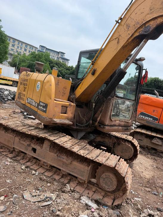 Buy Sany SY85 Used Excavator / 1