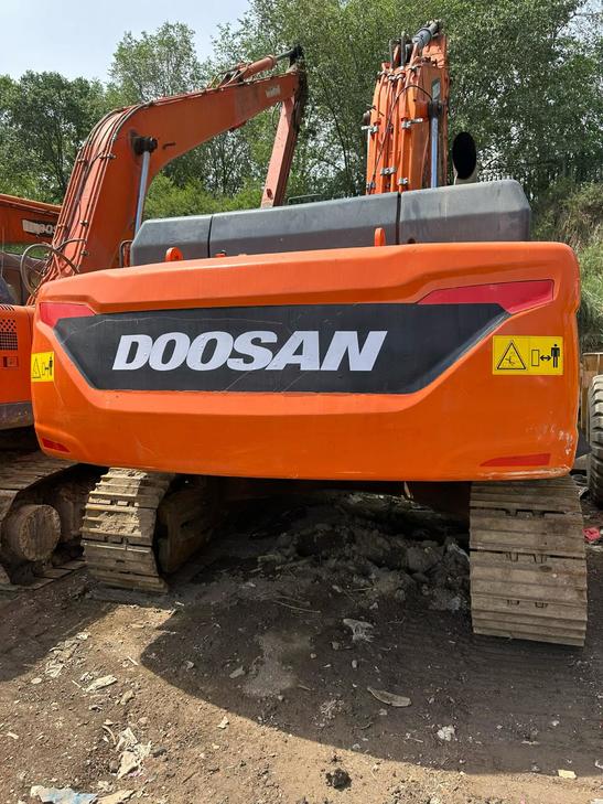 Buy Doosan DX380 Used Excavator / 1