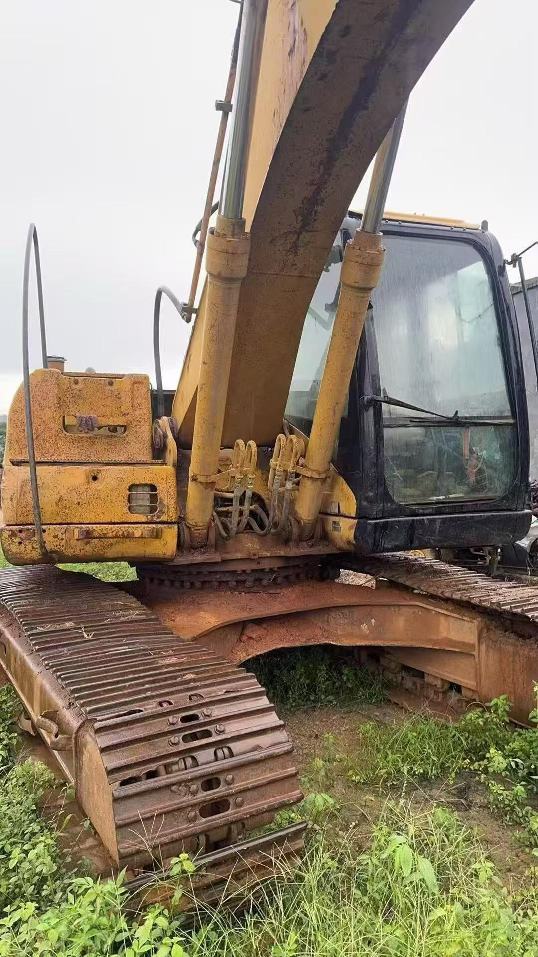 Buy Caterpillar 320C Used Excavator / 2