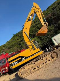 Buy Caterpillar 320B Used Excavator / 2 Buy Caterpillar 320B Used Excavator / 2