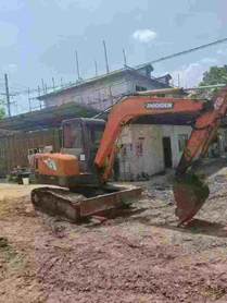 Buy Doosan DH55 Used Excavator / 2 Buy Doosan DH55 Used Excavator / 2