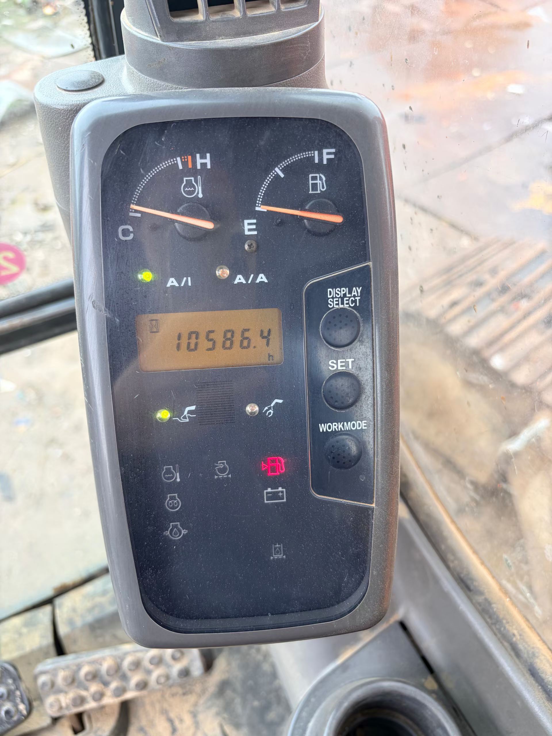 Buy Hitachi ZX200-6 Used Excavator / 7