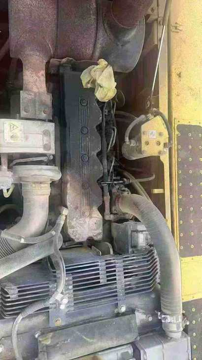 Buy Komatsu PC240-6 Used Excavator / 1