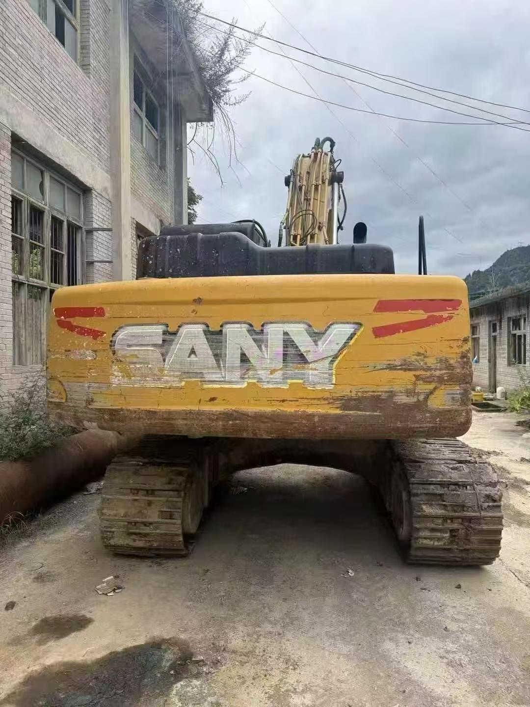 Buy Sany SY205C Used Excavator / 9