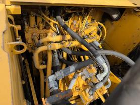 Buy Caterpillar 320D Used Excavator / 5 Buy Caterpillar 320D Used Excavator / 5