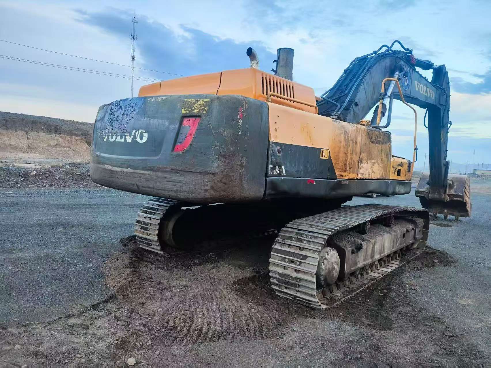 Buy Volvo EC480D Used Excavator / 2