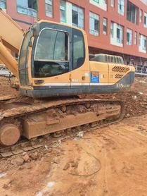 Buy Hyundai R305LC-7 Used Excavator / 2 Buy Hyundai R305LC-7 Used Excavator / 2