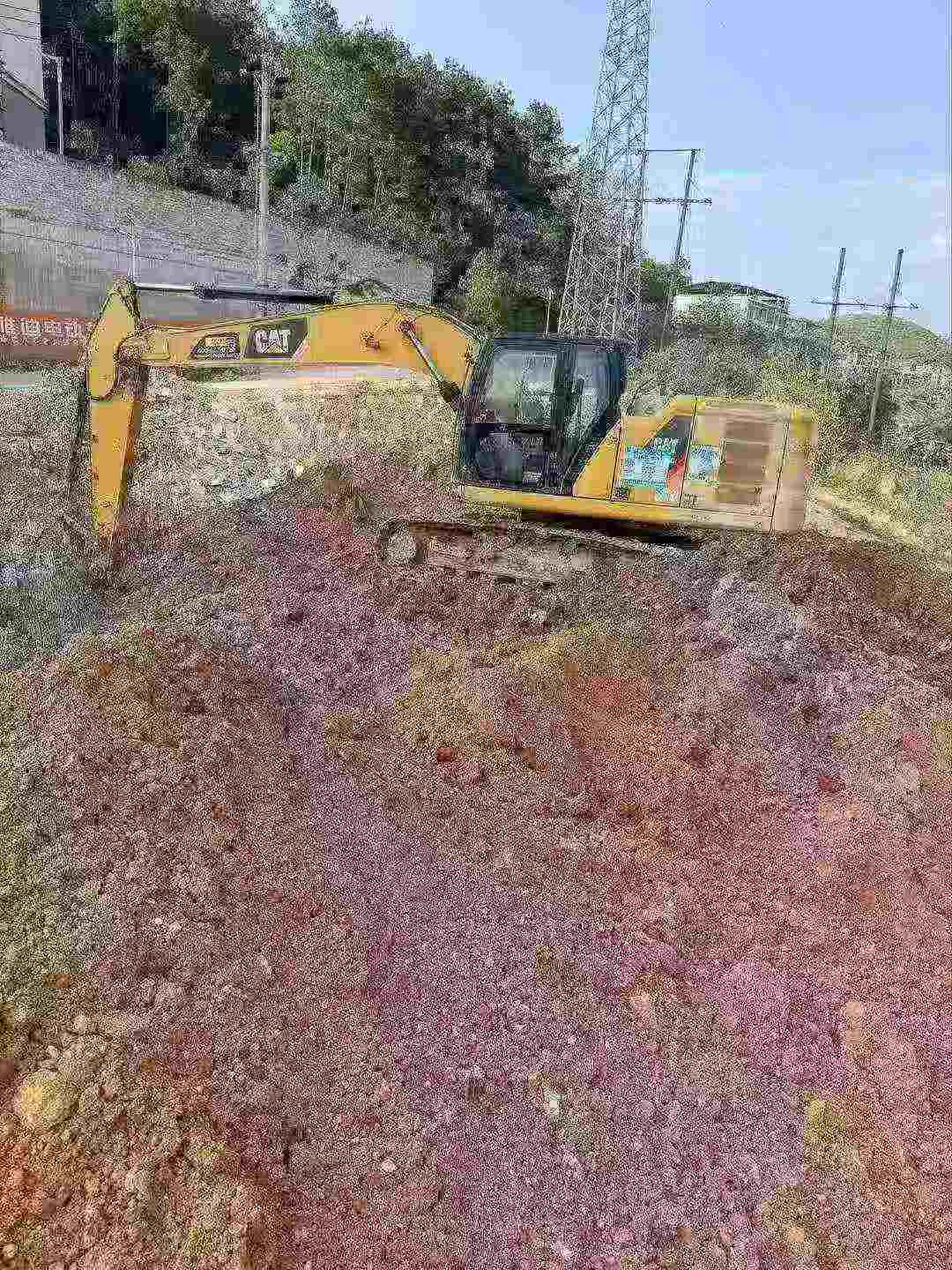 Buy Caterpillar 320A Used Excavator / 2