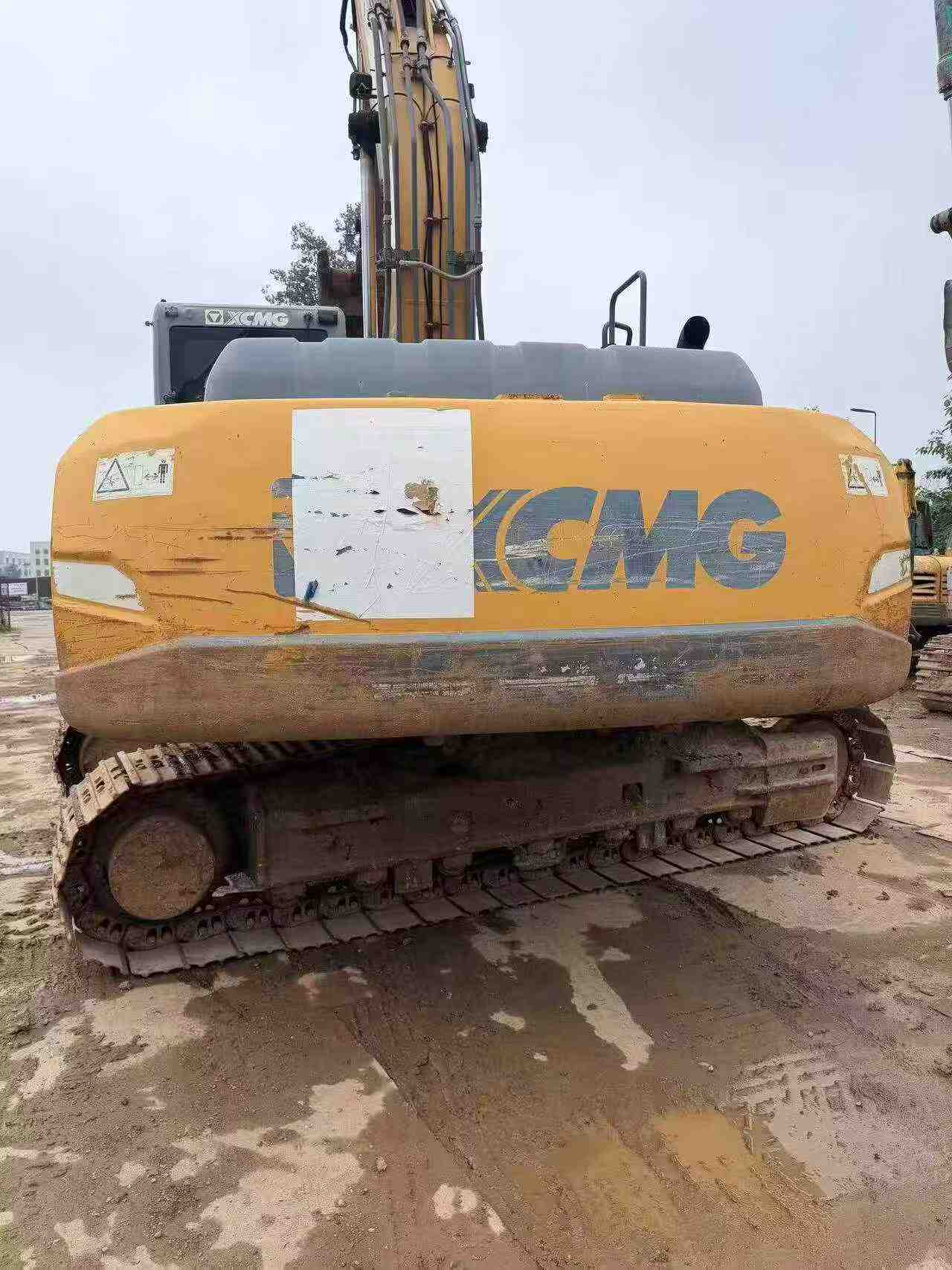 Buy XCMG XE200 Used Excavator / 2