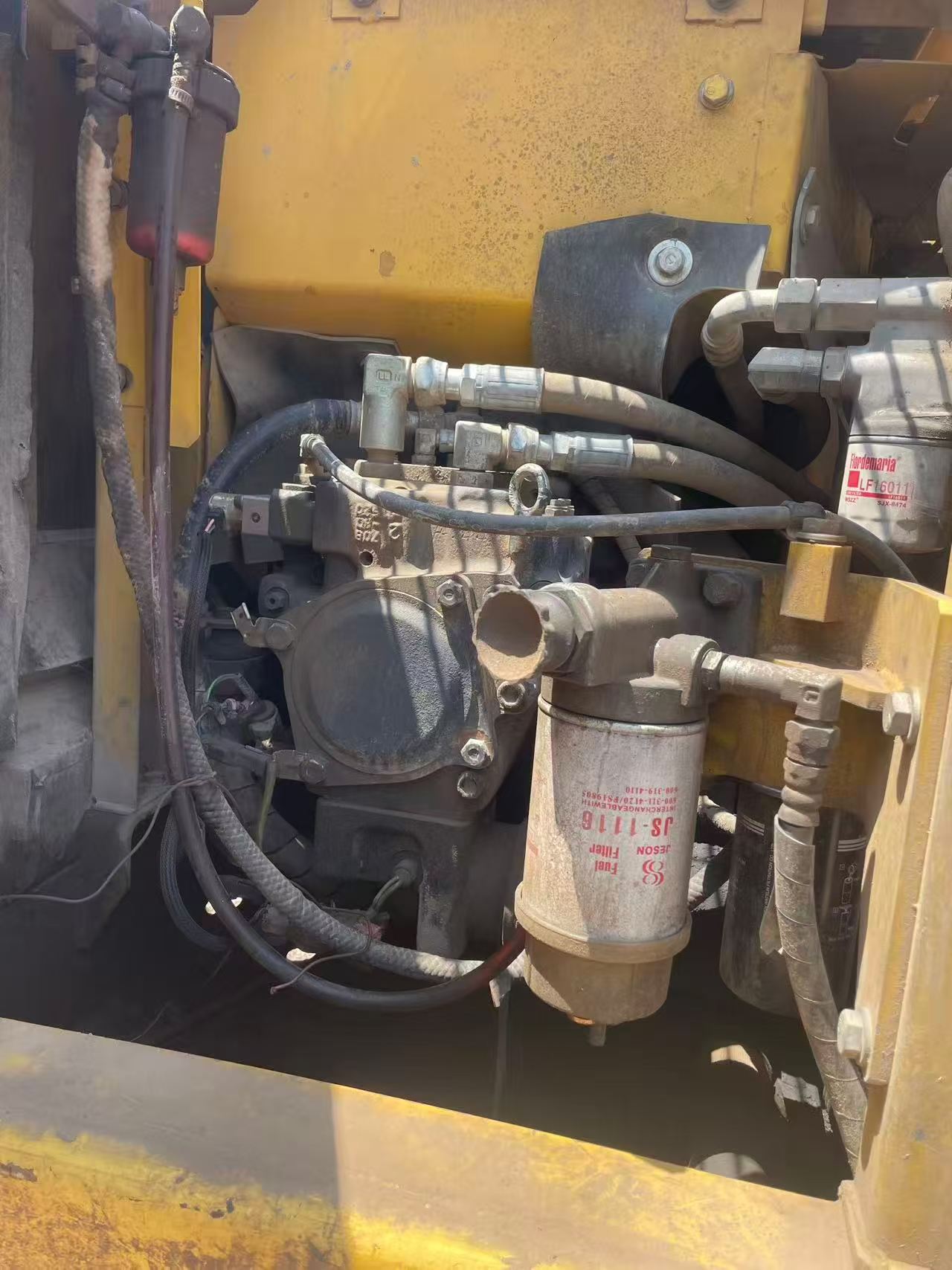 Buy Komatsu PC120-8 Used Excavator / 5