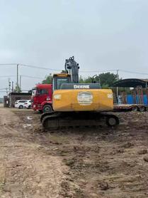 Buy JohnDeere E210 Used Excavator / 3 Buy JohnDeere E210 Used Excavator / 3