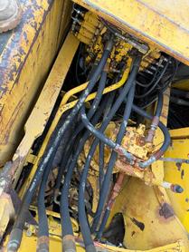 Buy Komatsu PC200-7 Used Excavator / 7 Buy Komatsu PC200-7 Used Excavator / 7