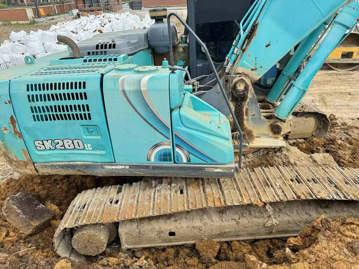 Buy Kobelco SK260LC-8 Used Excavator / 5