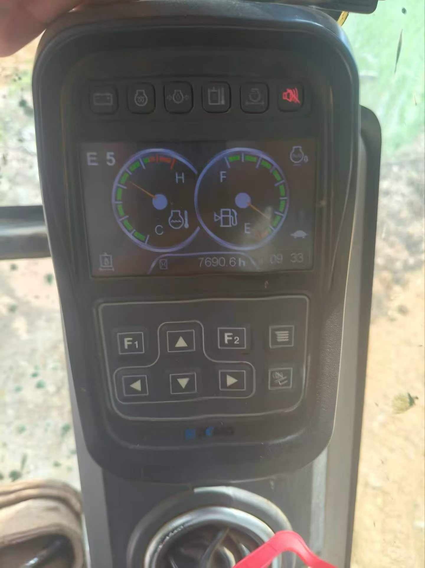 Buy XCMG XE75DA Used Excavator / 9