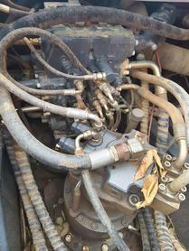 Buy Doosan DH215-7 Used Excavator / 5 Buy Doosan DH215-7 Used Excavator / 5