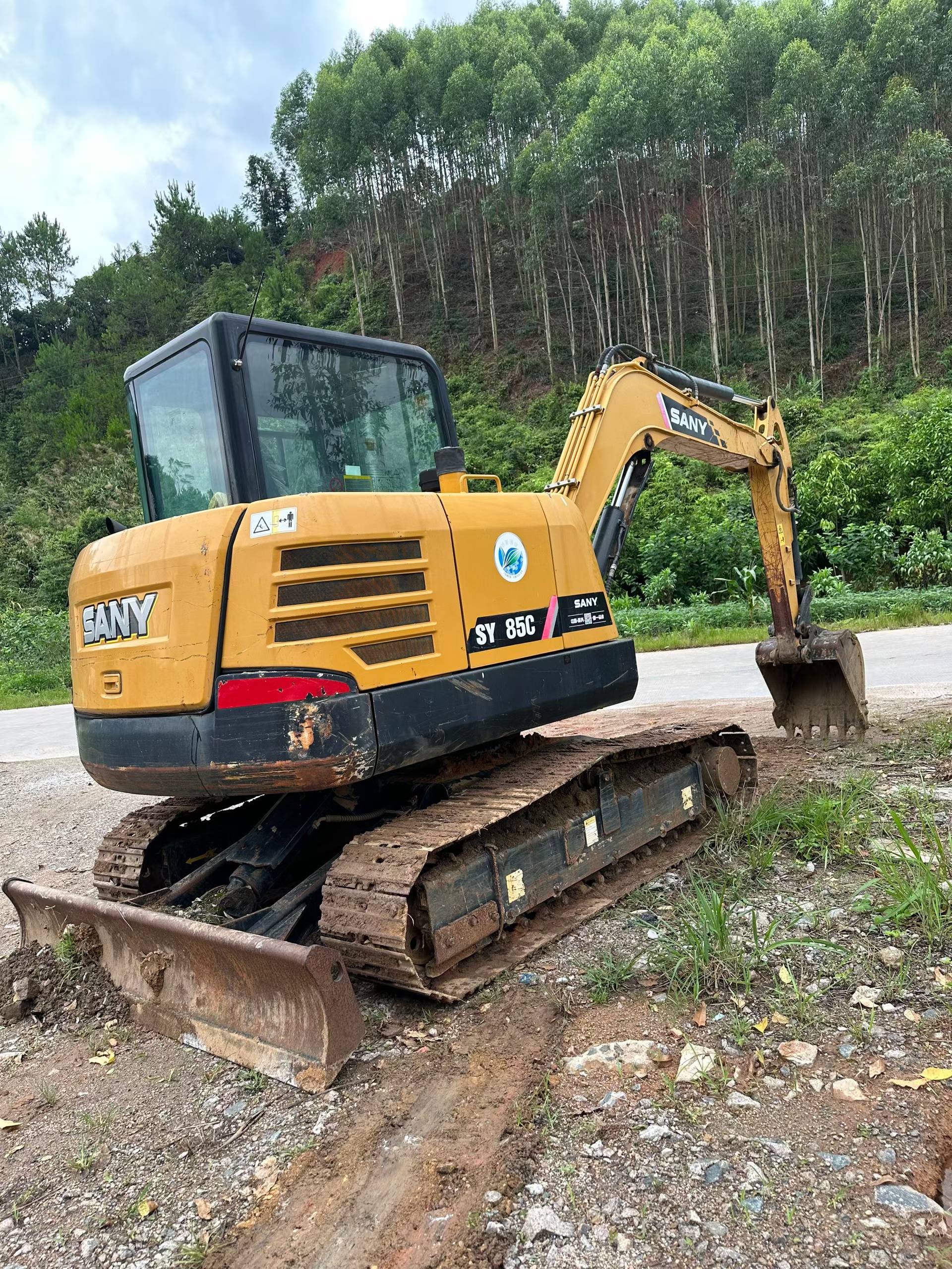 Buy Sany SY60 Used Excavator / 8