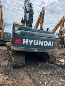 Buy Hyundai R225-7 Used Excavator / 4 Buy Hyundai R225-7 Used Excavator / 4