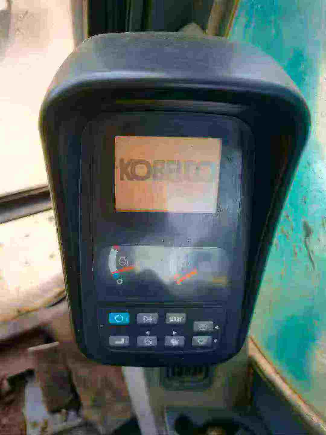 Buy Kobelco SK210 Used Excavator / 4