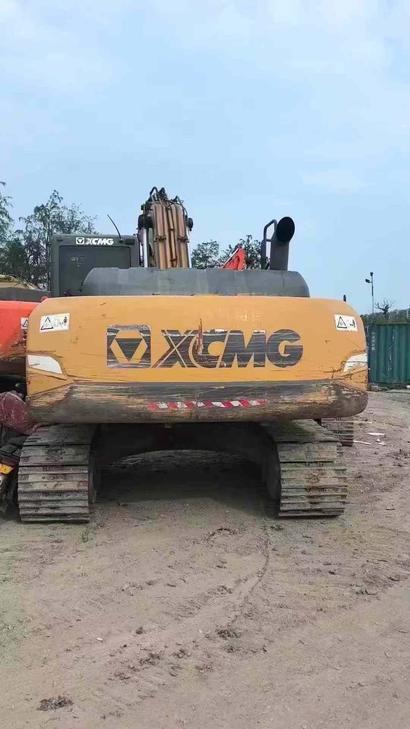 Buy XCMG XE200 Used Excavator / 1
