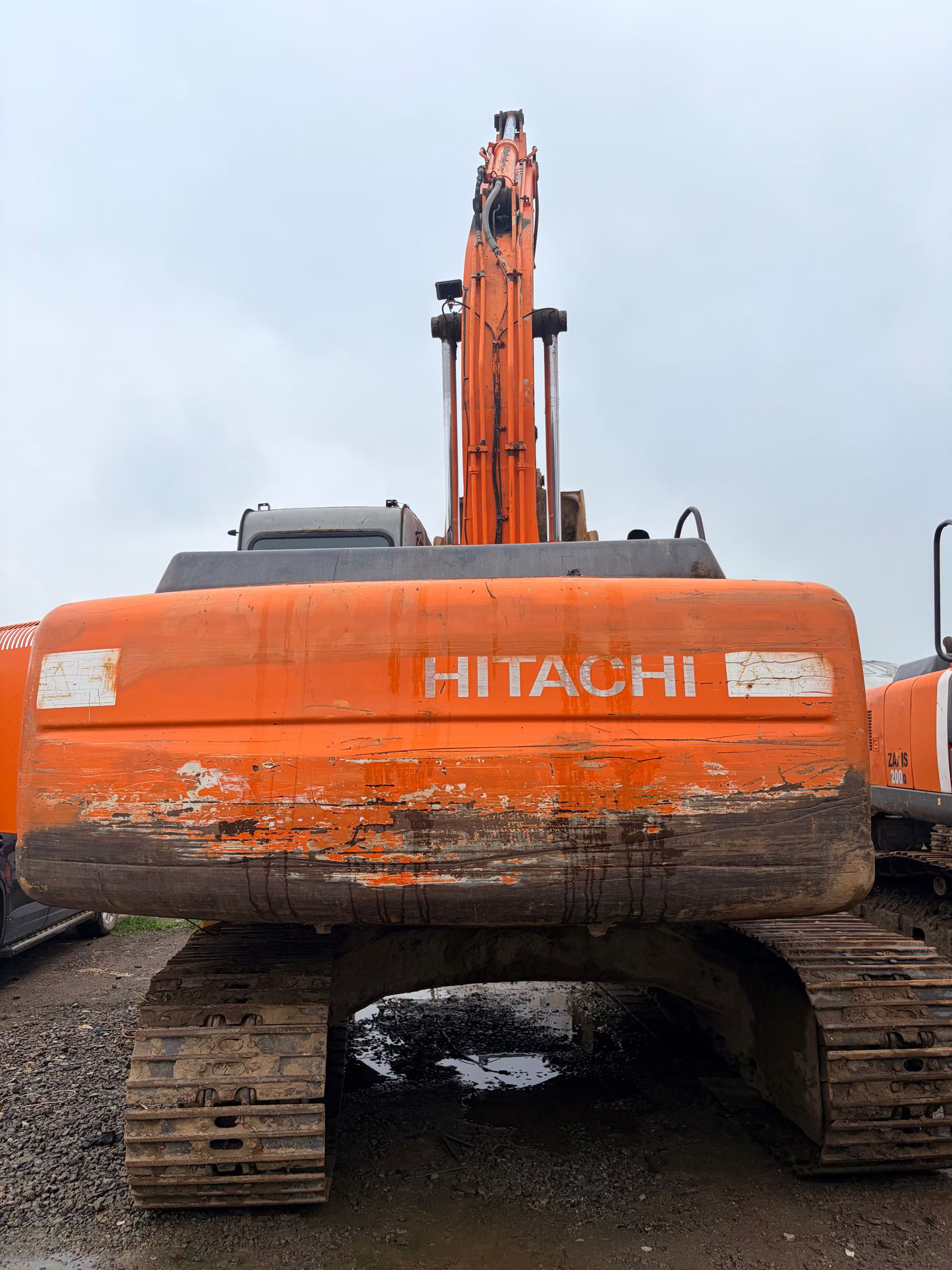 Buy Hitachi ZX200-6 Used Excavator / 5