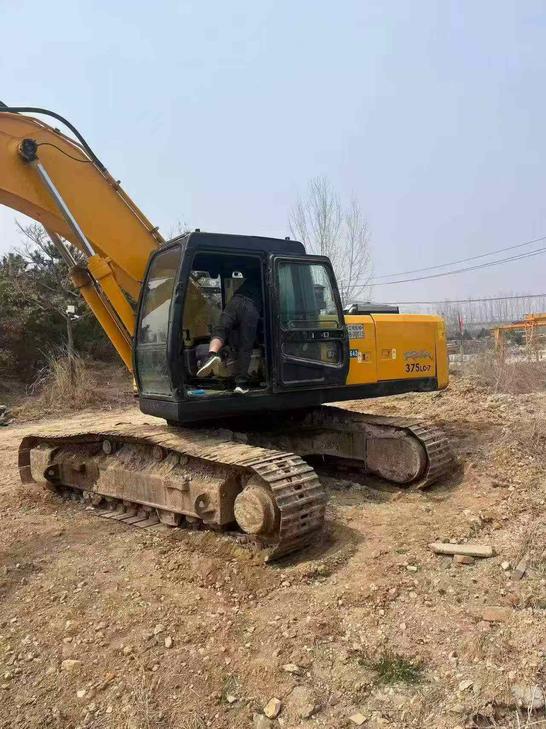 Buy Hyundai R305LC-7 Used Excavator / 1