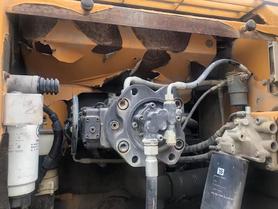 Buy Sany SY215C-8 Used Excavator / 2 Buy Sany SY215C-8 Used Excavator / 2