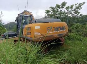 Buy XCMG XE200 Used Excavator / 2 Buy XCMG XE200 Used Excavator / 2