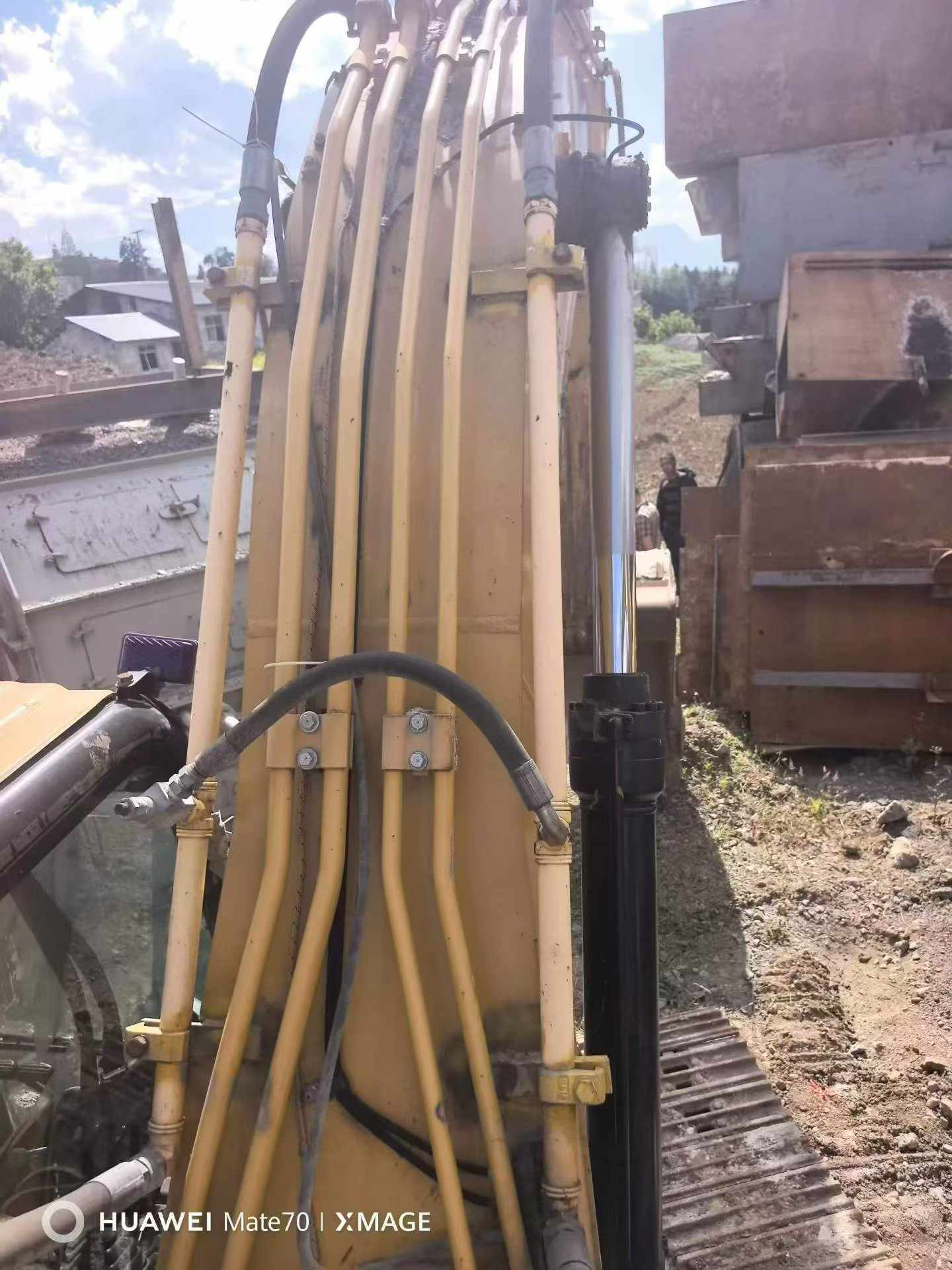 Buy Caterpillar 326DL Used Excavator / 4