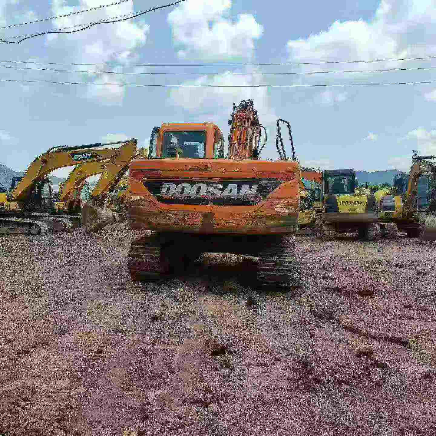 Buy Doosan DX120-9C Used Excavator / 5