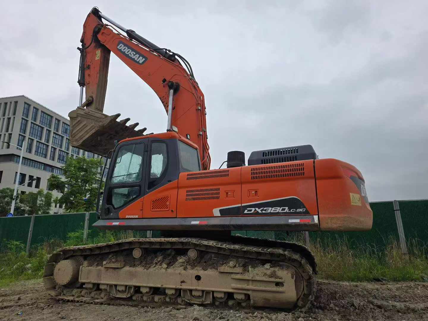 Buy Doosan DX380LC-5 Used Excavator / 5